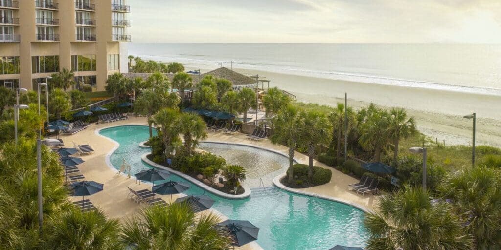 Myrtle-Beach-Hilton-pool-2100x1399-d6bc4736-f6e8-4312-9f86-ec49924ff8f1